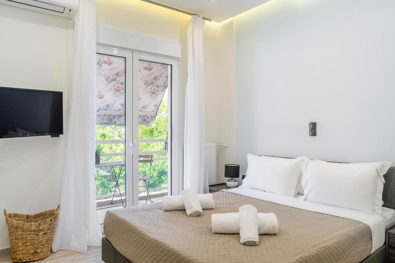 Central 2Br Apartment In The Heart Of Athènes Extérieur photo