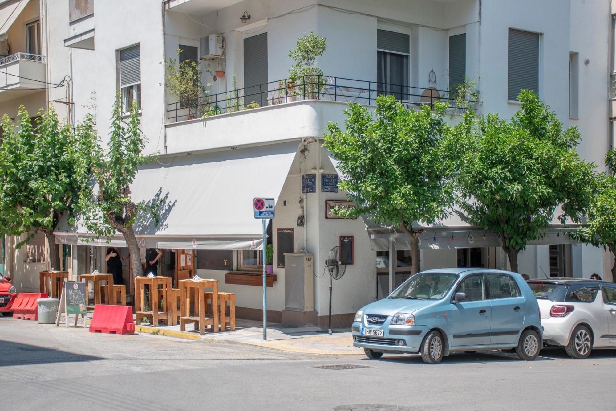 Central 2Br Apartment In The Heart Of Athènes Extérieur photo